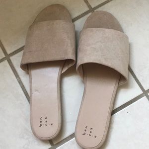 NWOT nude slide sandals
